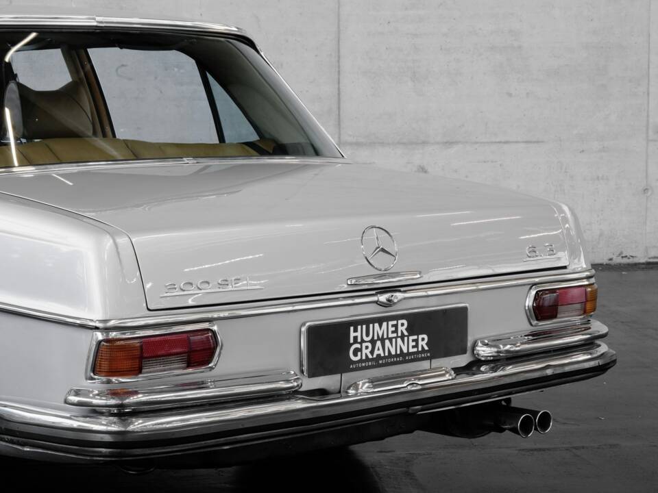 Immagine 17/50 di Mercedes-Benz 300 SEL 6.3 (1968)