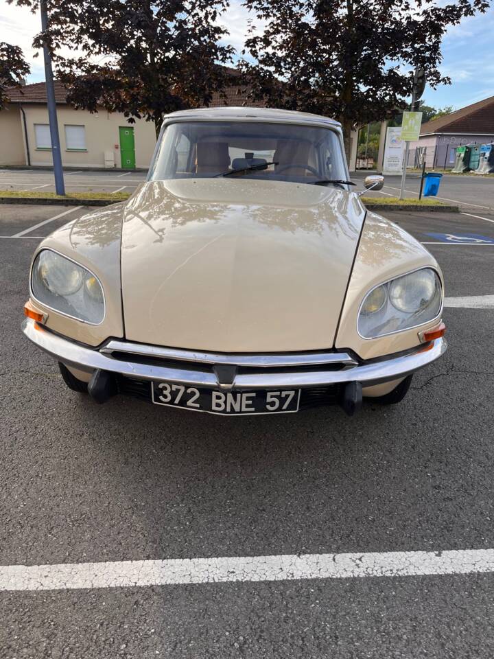 Afbeelding 3/9 van Citroën D Super (1974)