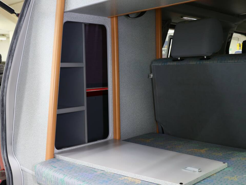 Bild 40/47 von Volkswagen T4 California 2.5 (1995)