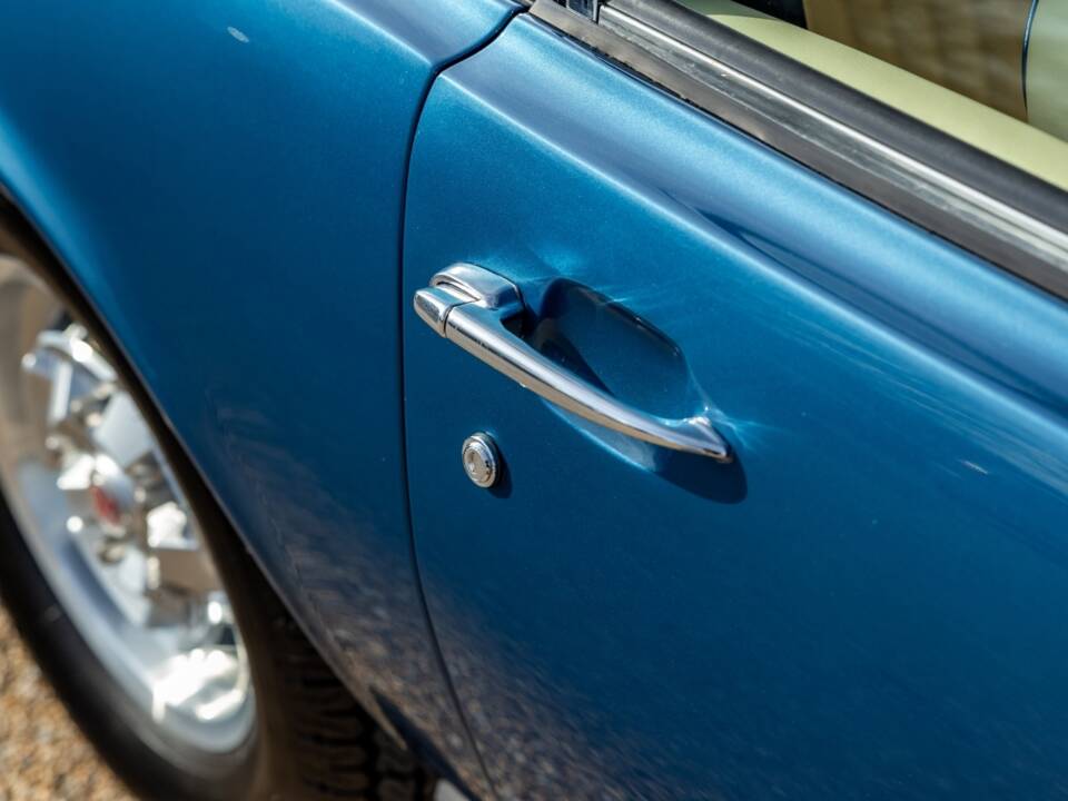 Bild 21/76 von Aston Martin Vantage (1979)