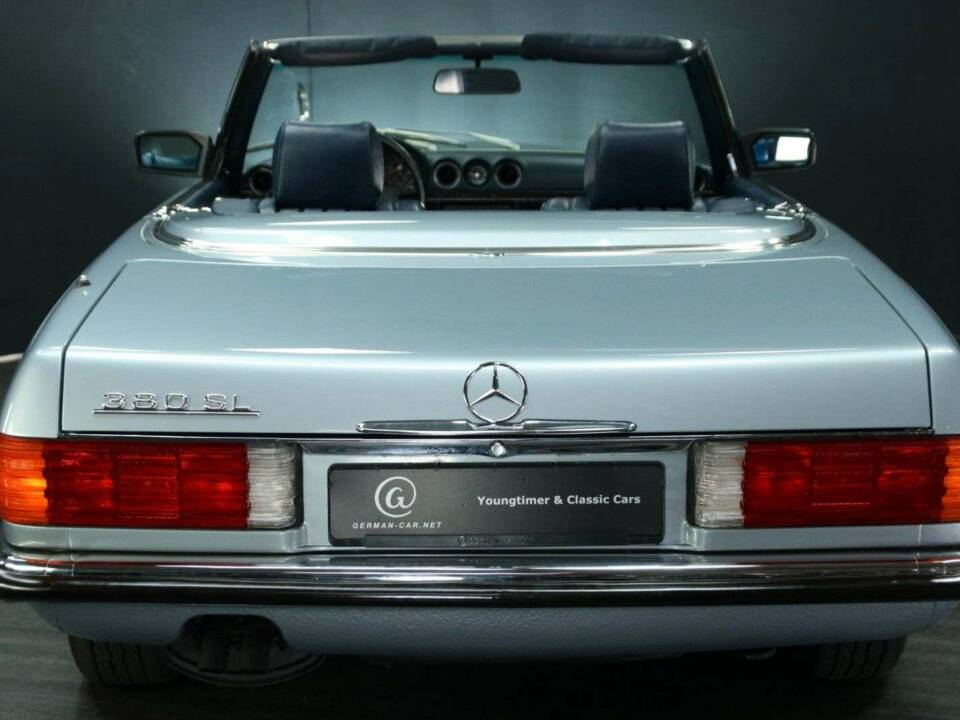 Image 5/30 of Mercedes-Benz 380 SL (1985)