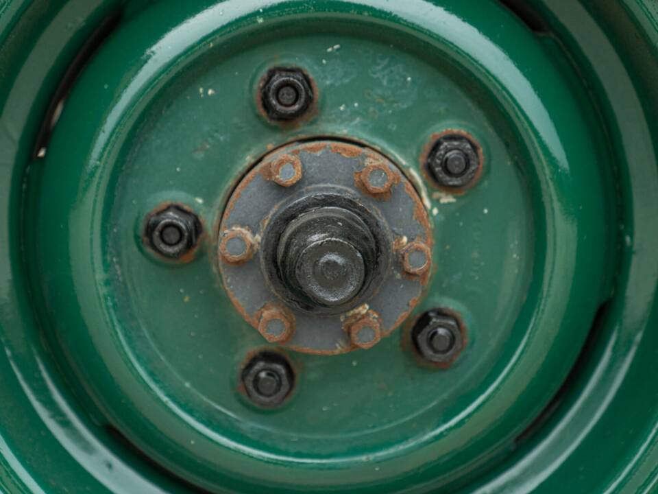 Bild 19/50 von Land Rover 88 (1978)