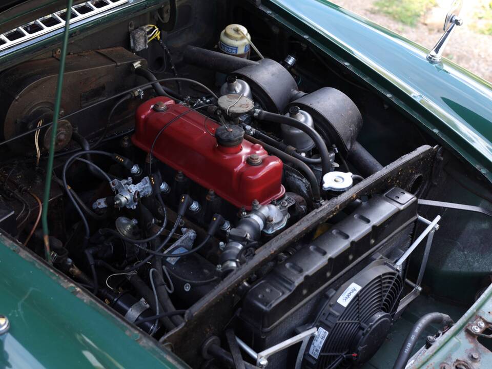 Bild 5/50 von MG MGB GT (1967)