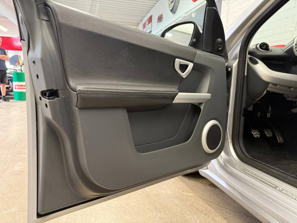 Bild 6/14 von Smart Forfour 1.5 Brabus (2005)