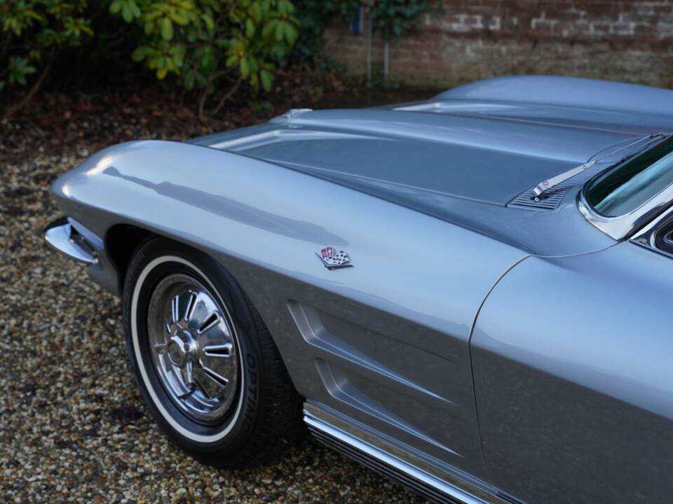 Image 28/50 of Chevrolet Corvette Sting Ray Convertible (1964)