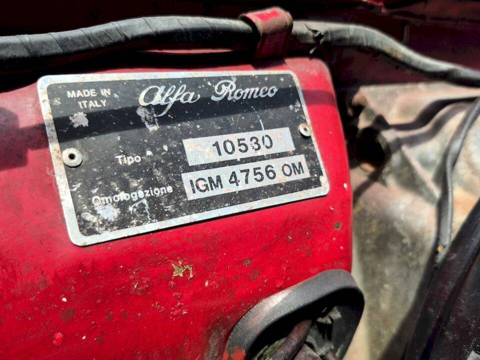 Image 48/50 de Alfa Romeo Giulia GT 1300 Junior (1971)