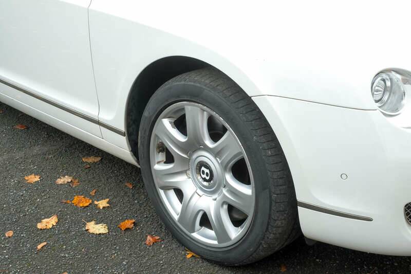 Bild 27/50 von Bentley Continental Flying Spur (2005)