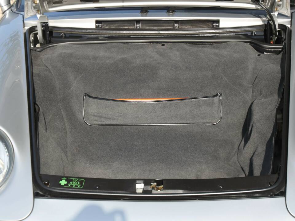 Imagen 49/50 de Porsche 911 Carrera (1996)