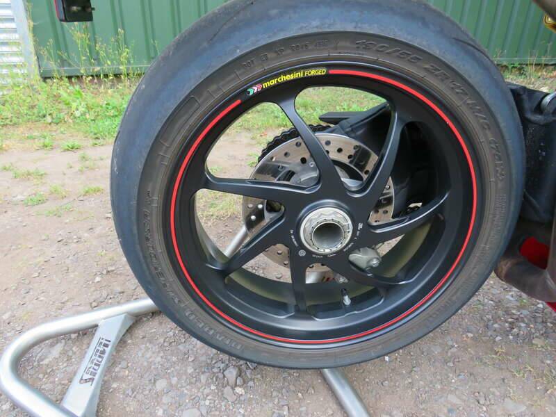Immagine 39/46 di Ducati DUMMY (2012)
