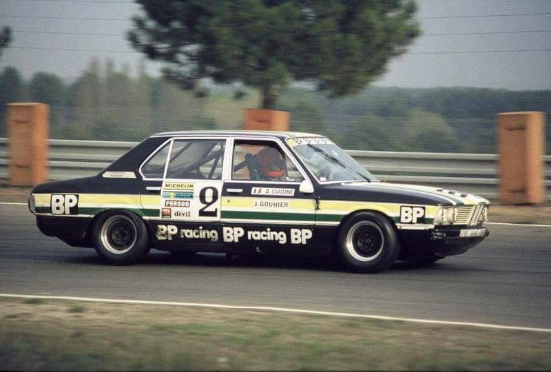 Image 30/50 of BMW 530i (1977)