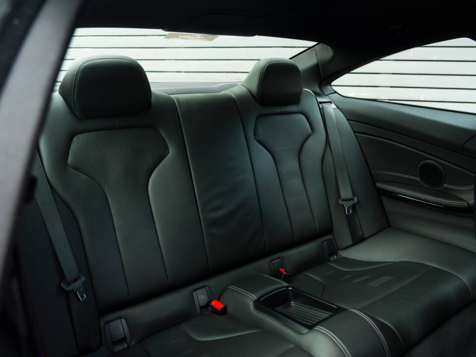 Bild 16/49 von BMW M4 (2016)