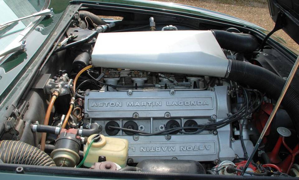 Bild 16/17 von Aston Martin V8 (1976)