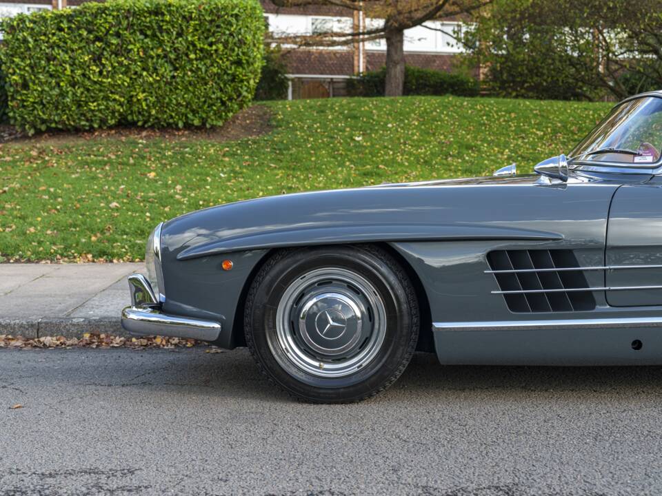 Image 8/25 de Mercedes-Benz 300 SL Roadster (1961)