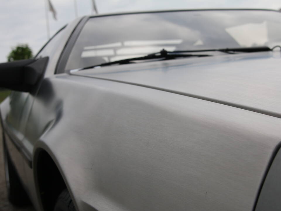 Image 62/92 of DeLorean DMC-12 (1982)