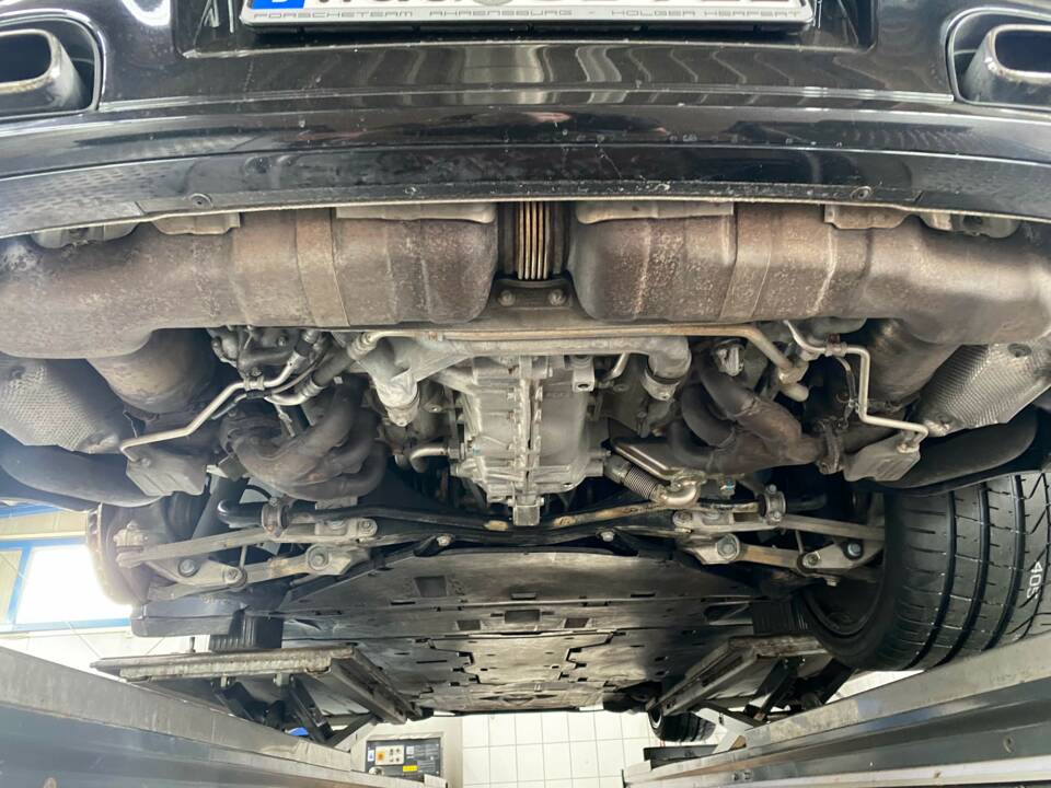 Bild 27/50 von Porsche 911 Turbo (2008)