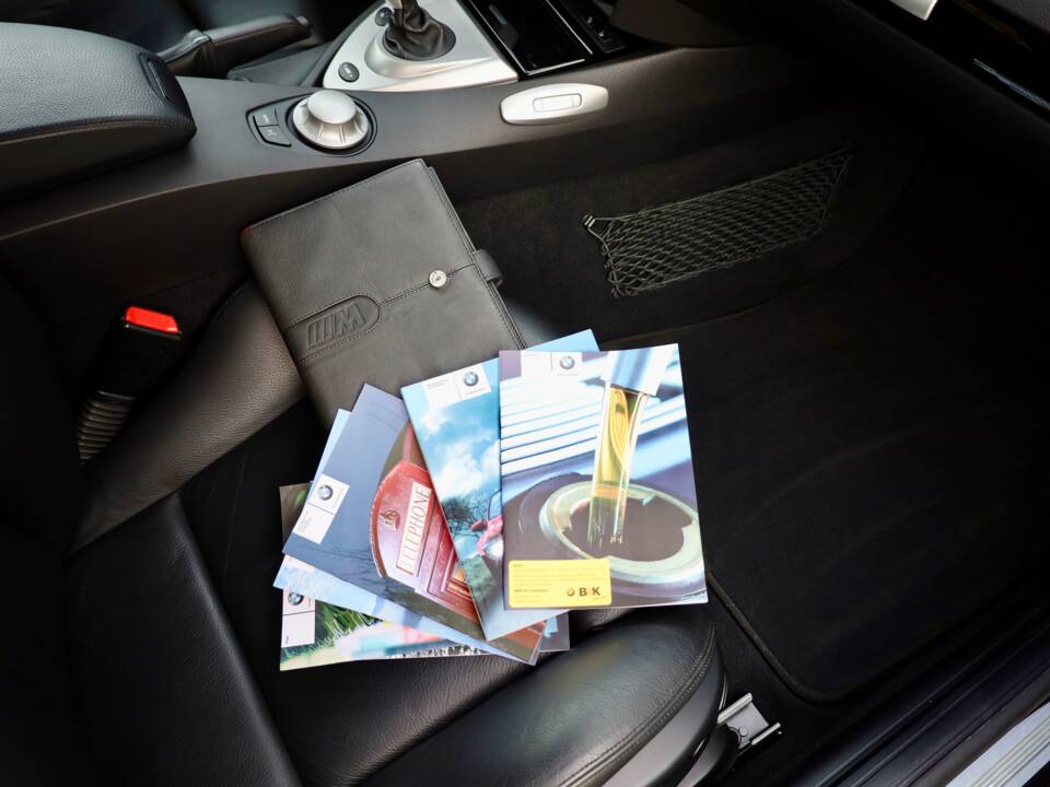 Bild 14/22 von BMW M6 (2005)