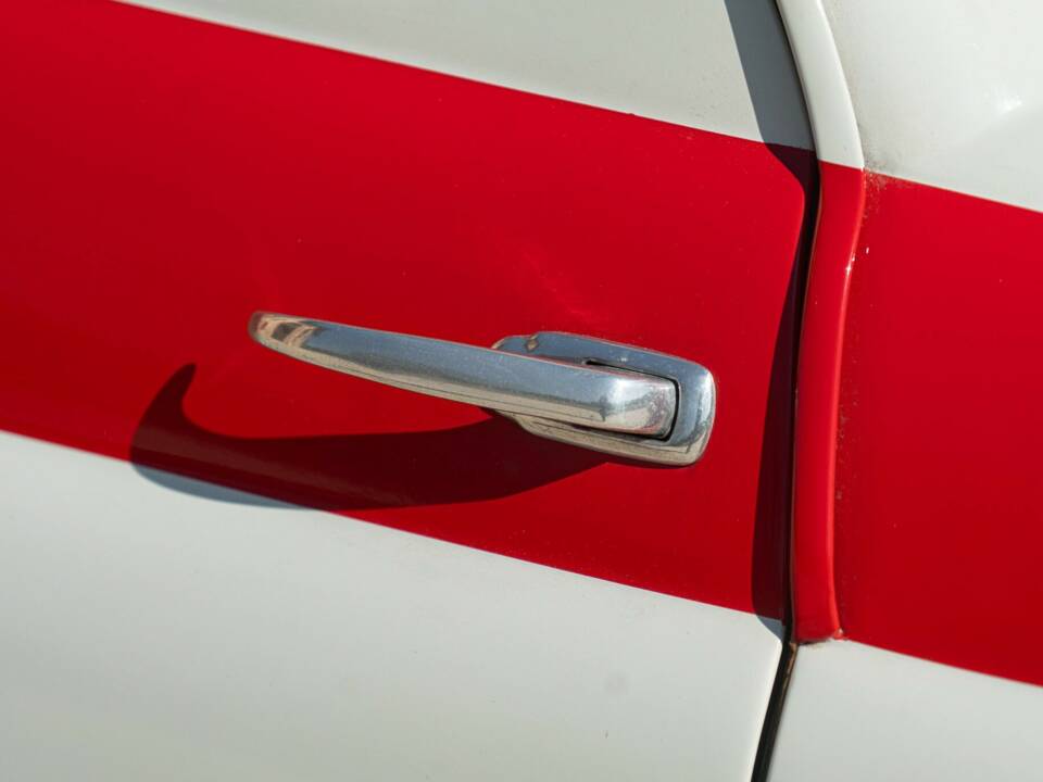 Image 31/50 of FIAT 500 Sport (1960)