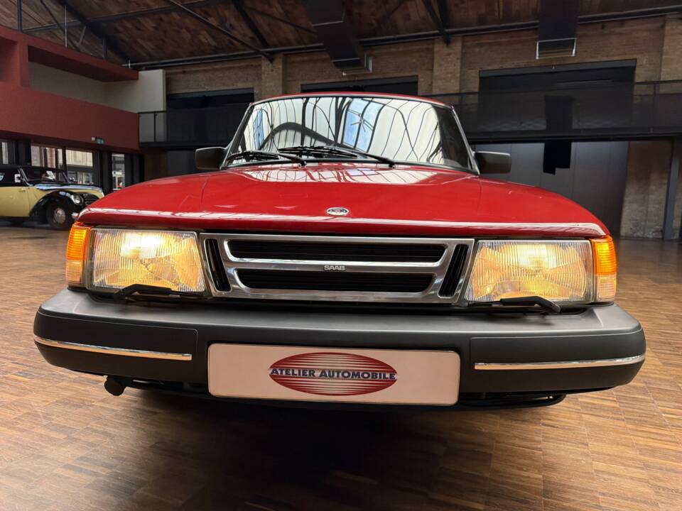 Image 4/42 of Saab 900 2.0i 16V (1991)