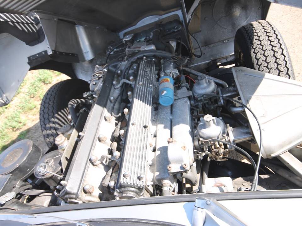 Bild 8/38 von Jaguar E-Type (2+2) (1968)