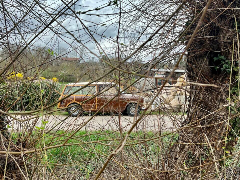 Image 12/45 of Austin Mini Countryman (1968)