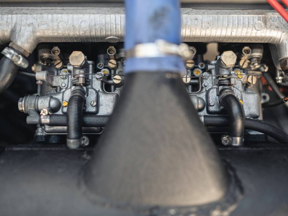 Bild 35/38 von Alfa Romeo Alfetta GTV 2.0 Turbodelta (1977)