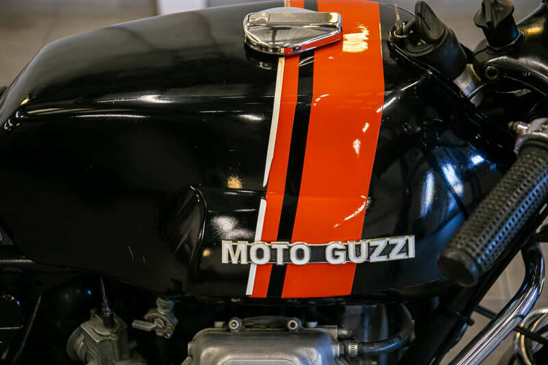 Imagen 13/25 de Moto Guzzi DUMMY (1974)