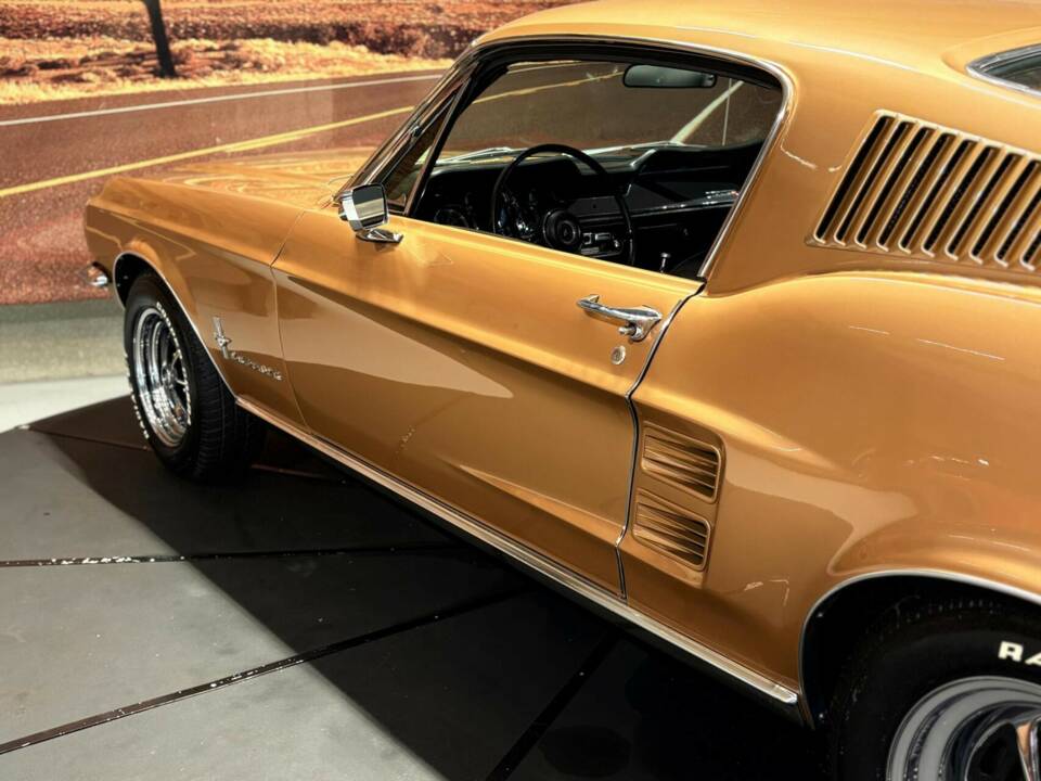 Afbeelding 38/50 van Ford Mustang 289 (1967)