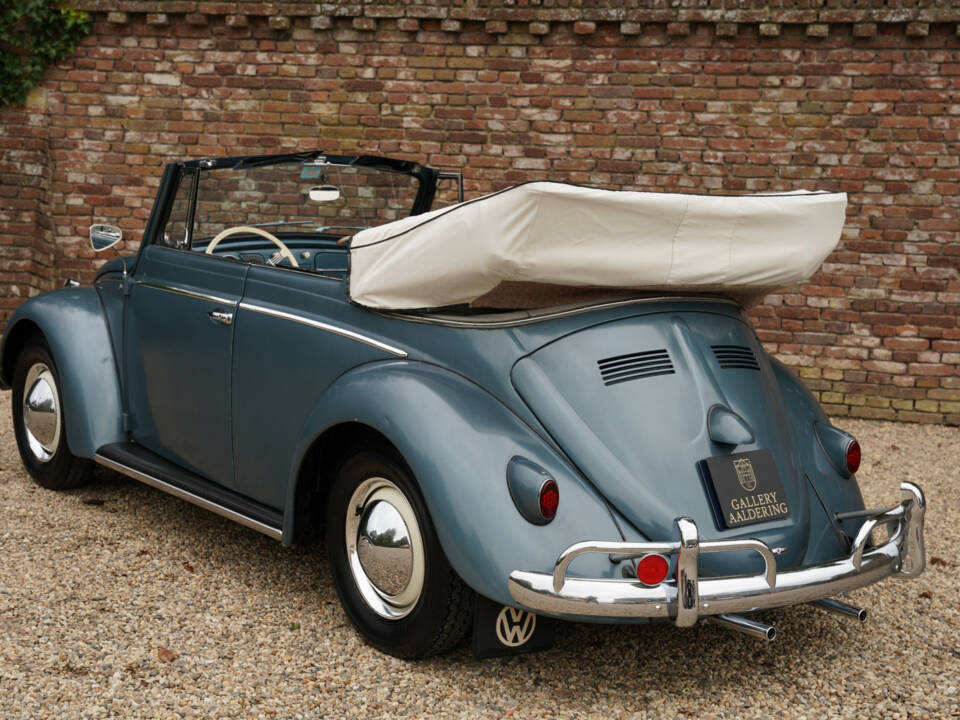 Afbeelding 50/50 van Volkswagen Beetle 1200 Convertible (1958)