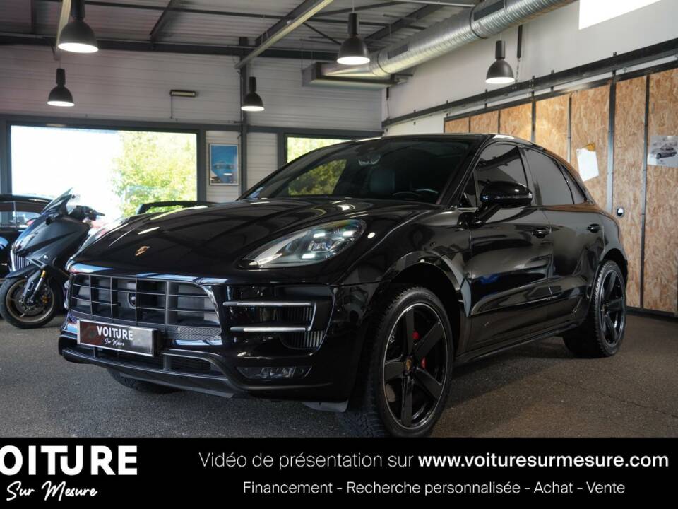 Image 1/29 de Porsche Macan Turbo (2017)