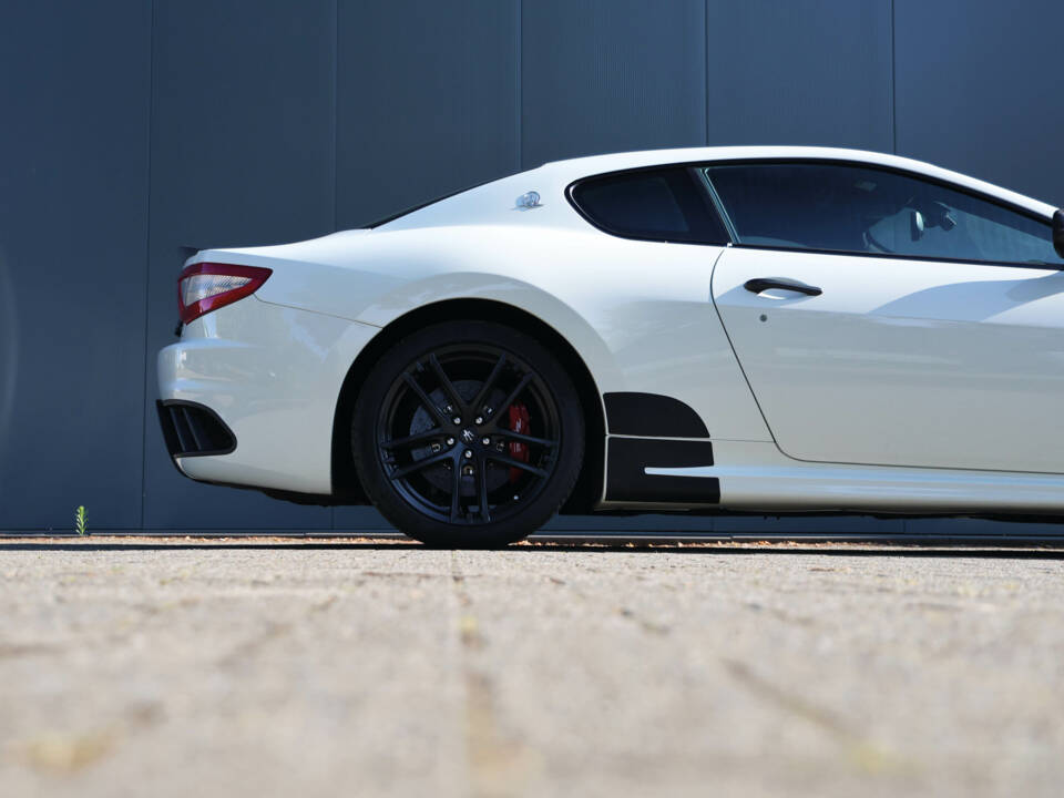 Bild 9/60 von Maserati GranTurismo MC Stradale (2012)