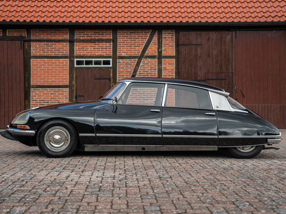 Bild 14/56 von Citroën DS 20 Pallas (1971)