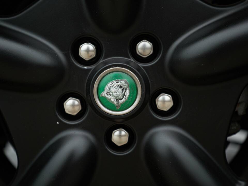 Immagine 17/50 di Jaguar XK8 4.0 (2006)