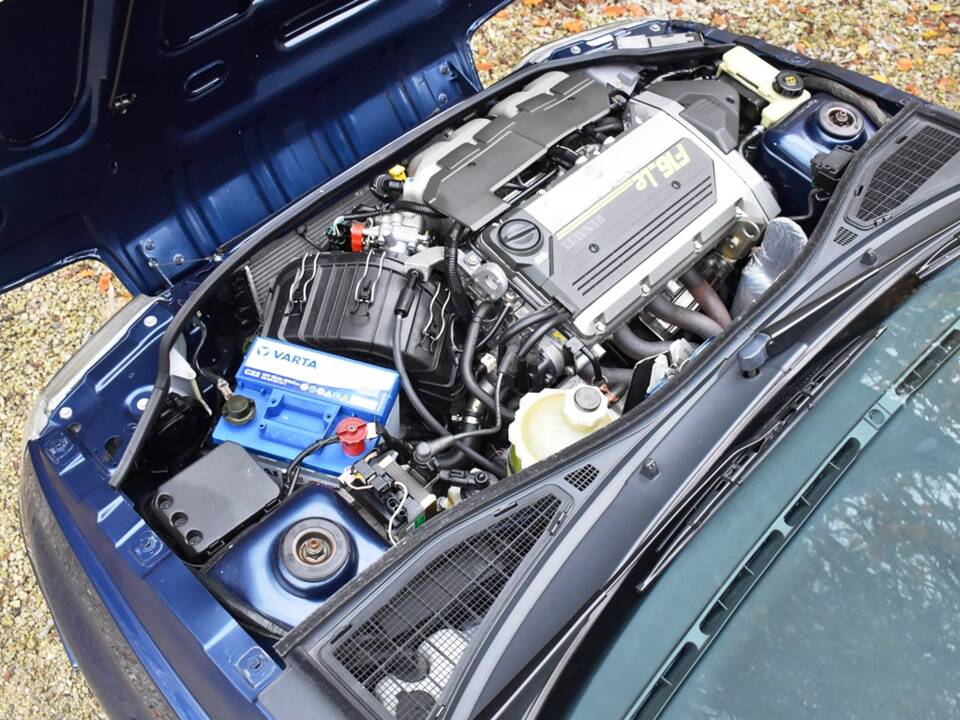 Bild 36/37 von Renault Clio I Williams (1994)