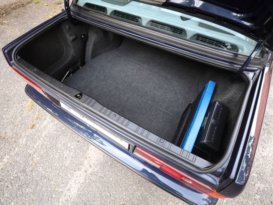 Image 56/82 of BMW 325ix (1989)