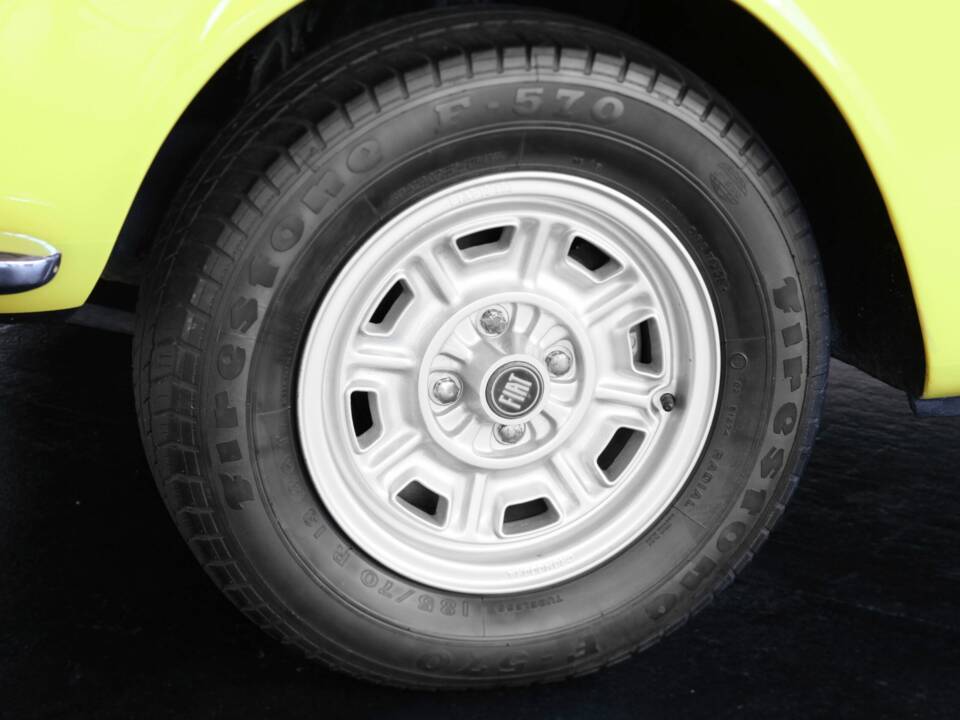 Image 48/48 of Moretti 124 Special GS (1968)