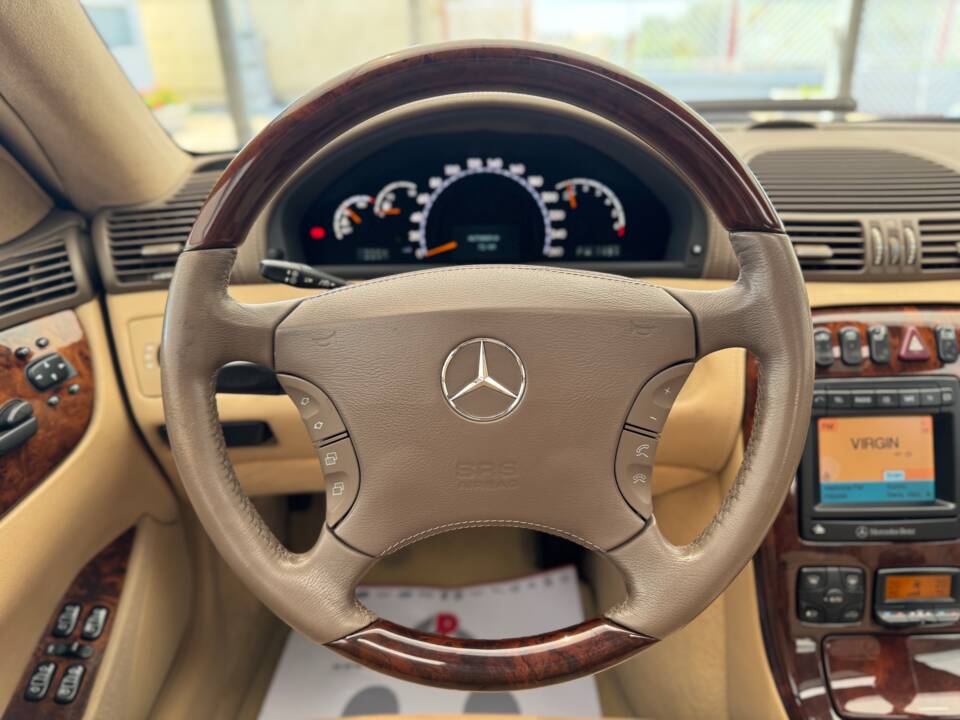 Bild 13/29 von Mercedes-Benz CL 500 (2002)