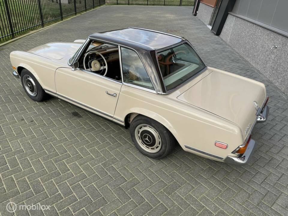 Afbeelding 17/20 van Mercedes-Benz 280 SL (1970)