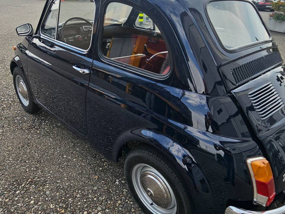 Image 11/19 of FIAT 500 L (1971)