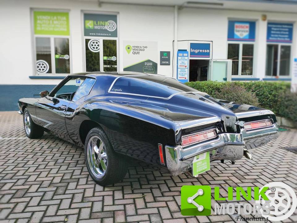 Image 4/10 of Buick Riviera Coupe (1972)