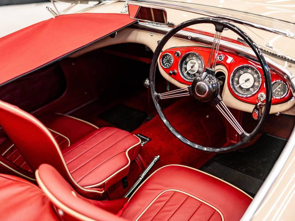 Immagine 4/50 di Austin-Healey 100/4 (BN1) (1954)