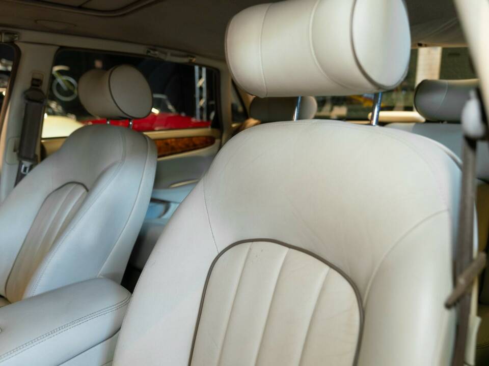 Bild 28/50 von Daimler Super V8 (1997)