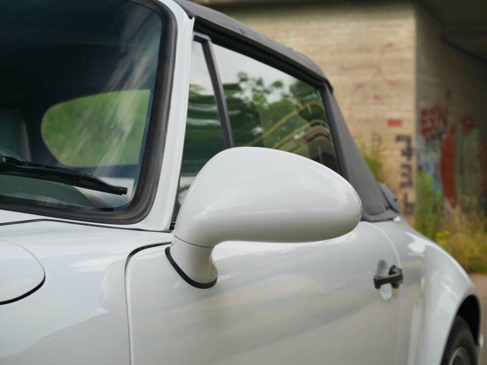 Afbeelding 12/45 van Porsche 911 Carrera 2 (1900)
