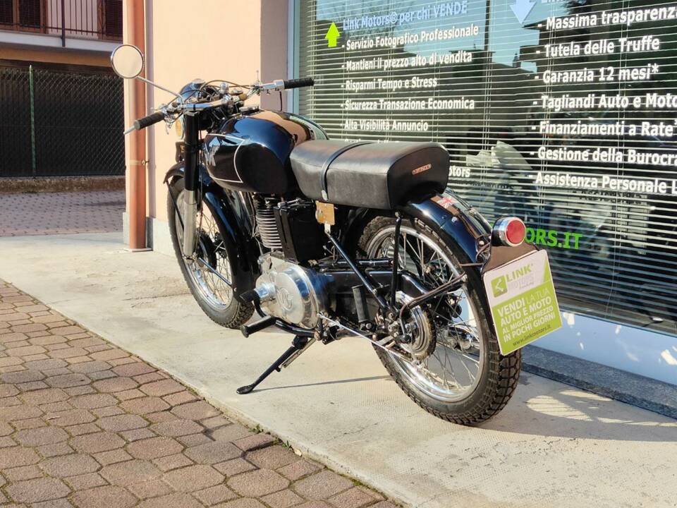 Imagen 5/30 de Matchless DUMMY (1947)