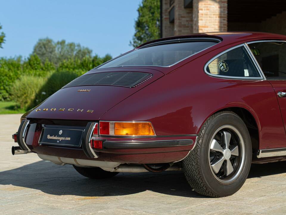 Image 27/50 of Porsche 911 2.2 S (1971)