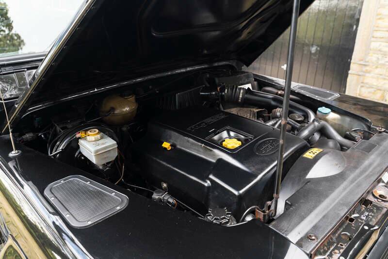 Image 38/50 of Land Rover Defender 110 Td5 (1999)