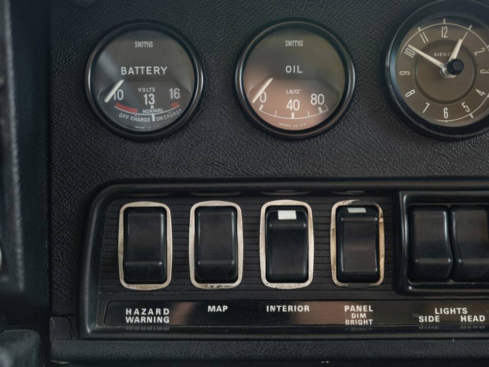 Bild 46/50 von Jaguar E-Type V12 (2+2) (1971)