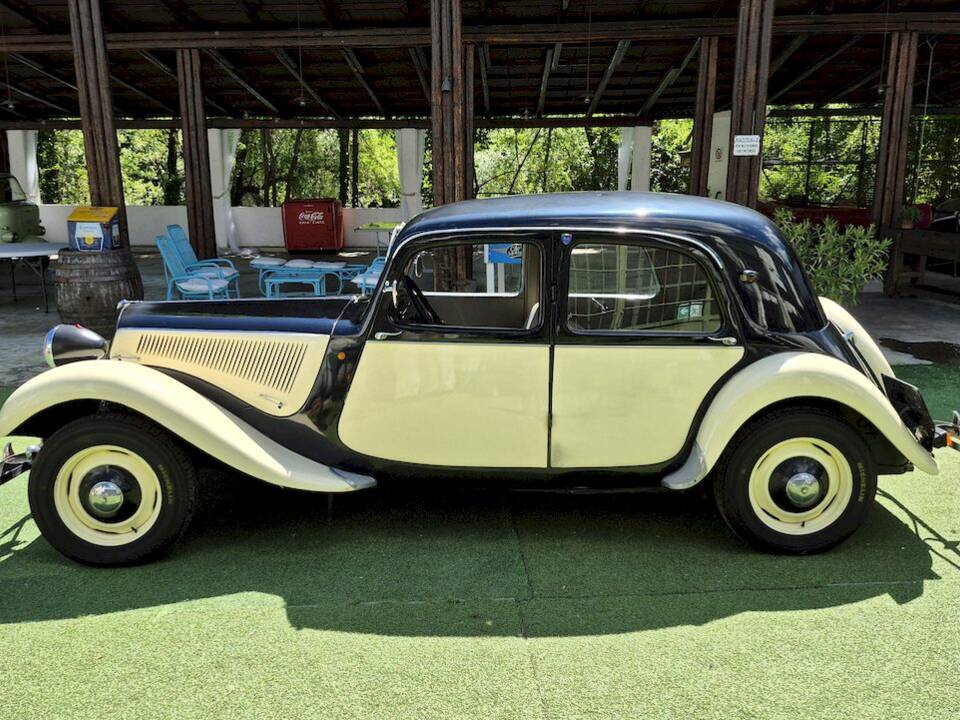 Imagen 24/65 de Citroën Traction Avant 11 BL (1955)