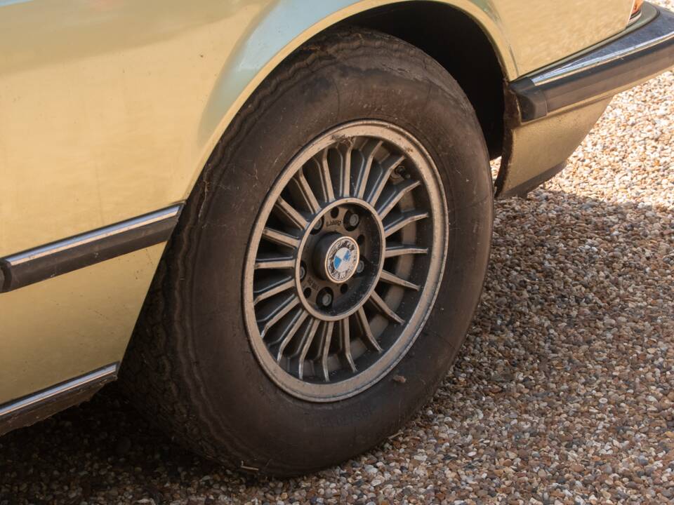 Immagine 42/50 di BMW 633 CSi (1977)