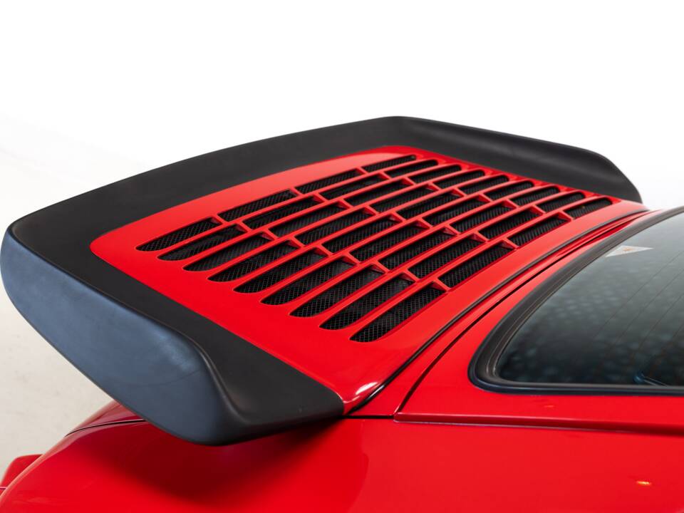 Image 26/32 of Porsche 911 Turbo 3.3 (1992)