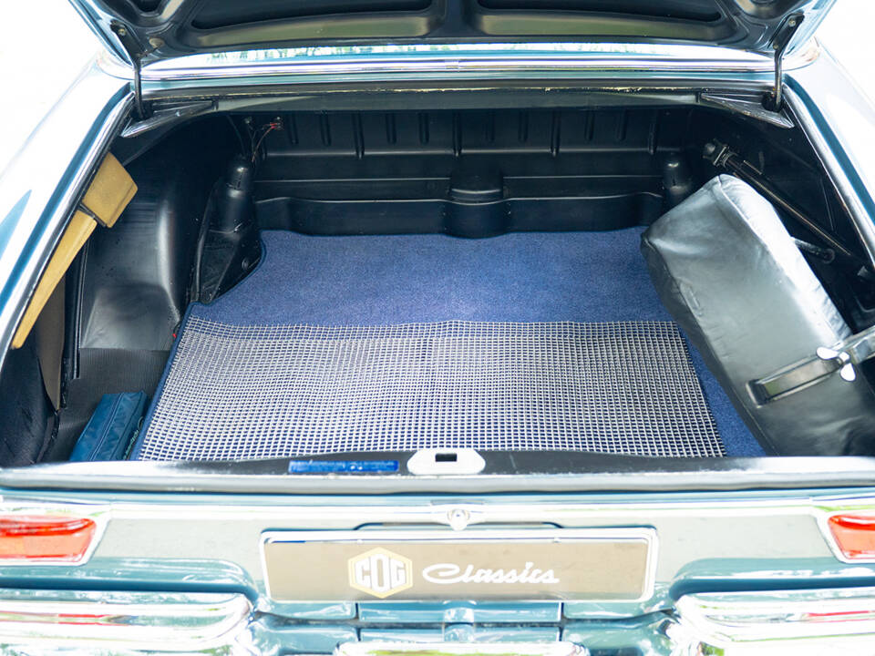 Image 43/48 of Mercedes-Benz 280 SE (1969)